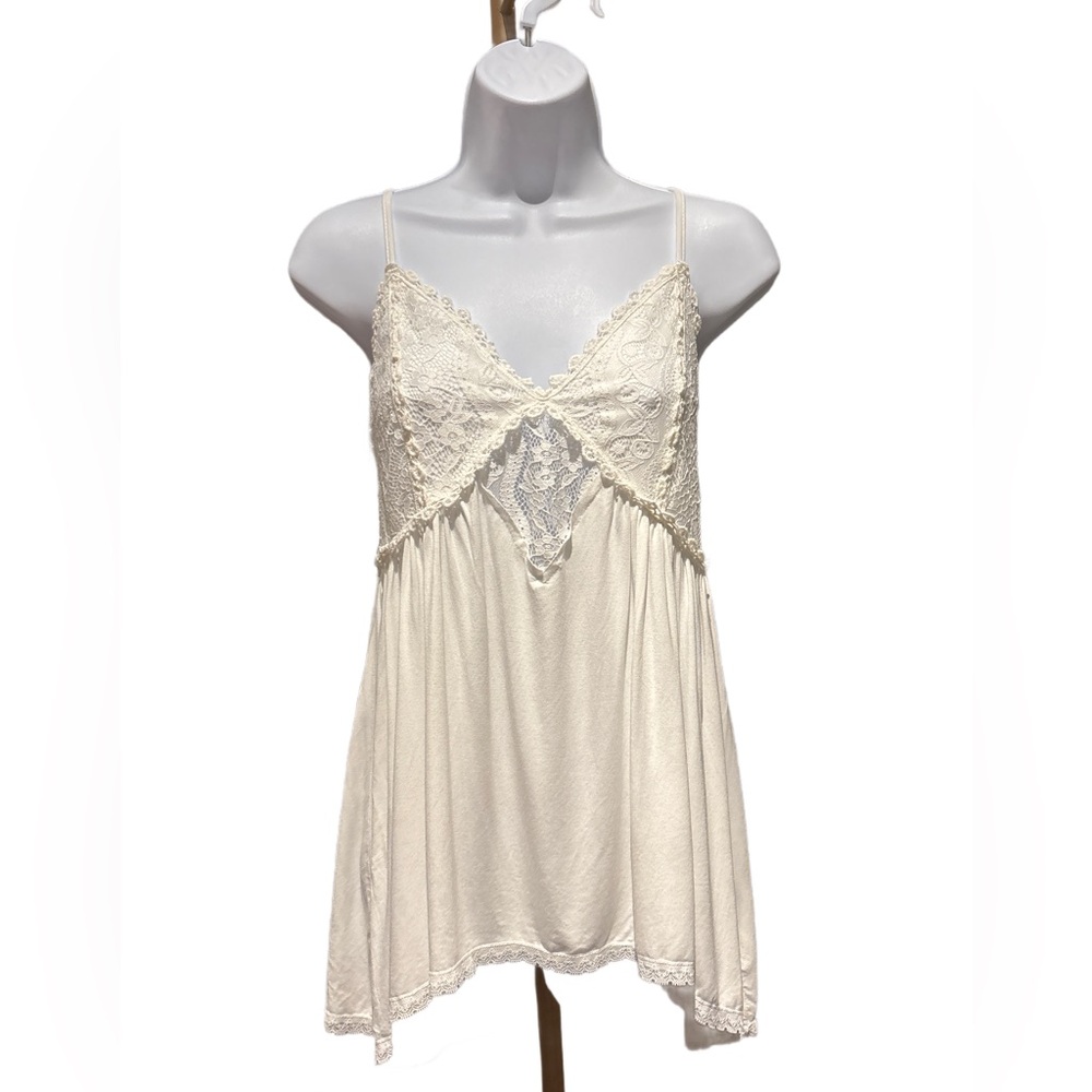 POL Cream Lace Camisole Top - Picture 2 of 5